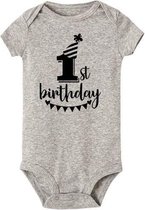 Eerste verjaardag romper My First Birthday grijs met zwarte opdruk | bol.com