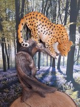 Panterbeeld panter op hoge boomstam Groot  /Geharo/  39x25x12 cm