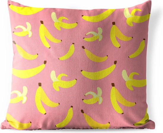 Buitenkussens - Tuin - Vele geschilde en ongeschilde tropische bananen op een roze achtergrond - 60x60 cm