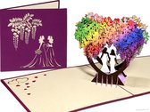 Popcards popupkaarten – Trouwkaart 2 vrouwen onder prachtige regenboog bloemenboog in hartvorm – Lesbisch bruidspaar – Lesbiennes huwelijkskaart Homohuwelijk Geregistreerd partnerschap Samenwonen