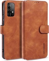 CaseMe - Hoesje geschikt voor Samsung Galaxy A52 5G / A52s 5G -Met Magnetische Sluiting - Ming Serie - Leren Book Case - Licht Bruin