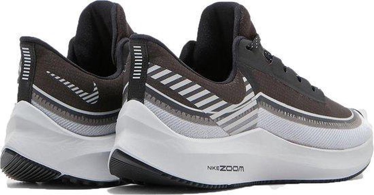 Nike Zoom Winflo 6 Shield - Maat 39 - Hardloopschoenen | bol.com