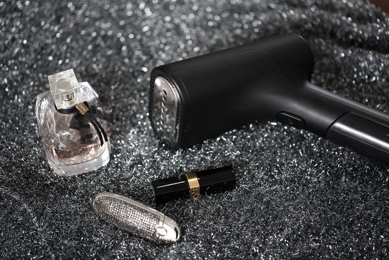 SteamOne DTC75 Simon Black – Handstomer / Kledingstomer – Compact – Snel Opgewarmd