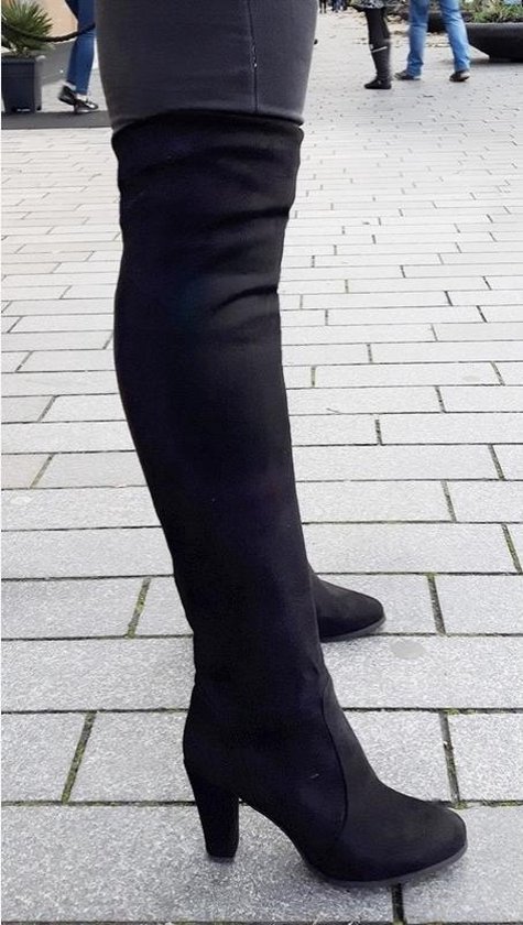 Oeganda heel veel Diagnostiseren Zwarte overkneelaarzen met blokhak en ronde neus | Zwarte stretch overknee  boots met... | bol.com