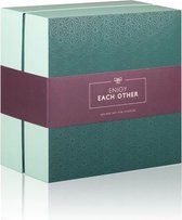 LoveBoxxx - Romantic Couples Box - Diversen - Surprisepakketten - Zwart - Discreet verpakt en bezorgd
