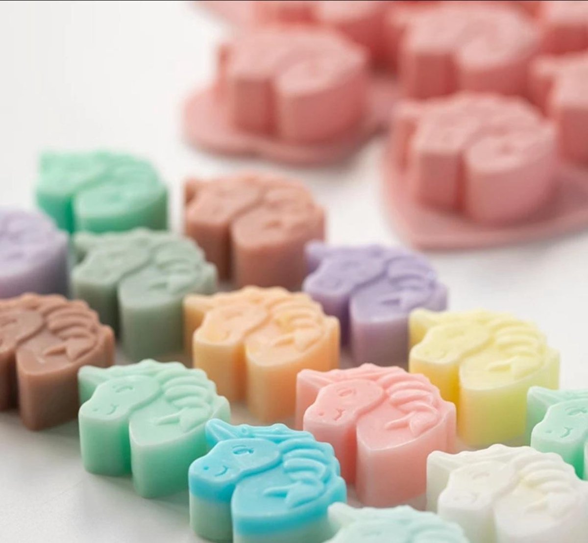 Afbeelding van product Siliconen mal eenhoorn - zeepmal - eenhoorn - cakevorm - zeepvorm - zeep maken - kaars -cakevorm