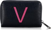 Mooie portemonnee - op de voorkant de letter V - met ritssluiting - voorzien van 7 vakjes - afmeting 13cm x 9 cm - Leuk voor uzelf of Bestel Een Kado