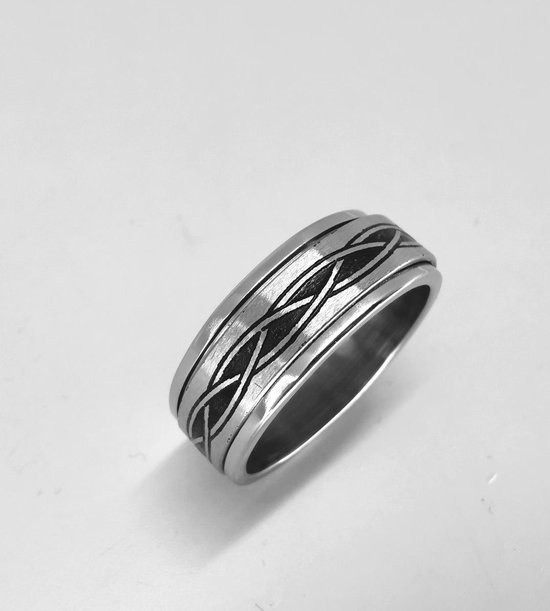 RVS - stress - ring - tattoo tribale band - maat 17, deze ring is zowel geschikt voor dame of heer en als duimring.