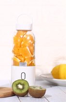 Mini Juice smoothie Blender- draagbare sap blender--portable - draadloze  blender- blender to go- usb oplaadbaar.