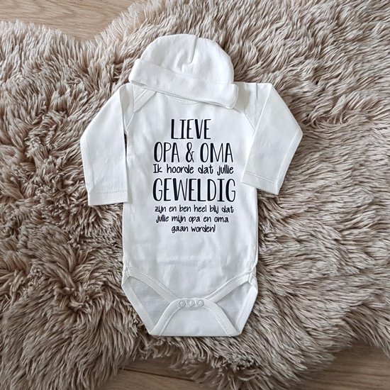 Baby cadeau geboorte lieve opa en oma gaan worden meisje jongen set met tekst aanstaande zwanger
kledingset pasgeboren unisex Bodysuit | Huispakje | Kraamkado | Gift Set aankondiging bekendmaking zwangerschap cadeau voor de liefste aanstaande