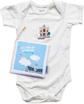 Cadeaupakket Haarlem met babyboekje & romper 3-6 maanden - duurzaam en origineel kraamcadeau
