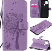 Voor Samsung Galaxy A21s Tree & Cat reliÃ«fpatroon Horizontale flip lederen tas met houder & kaartsleuven & portemonnee en lanyard (lichtpaars)