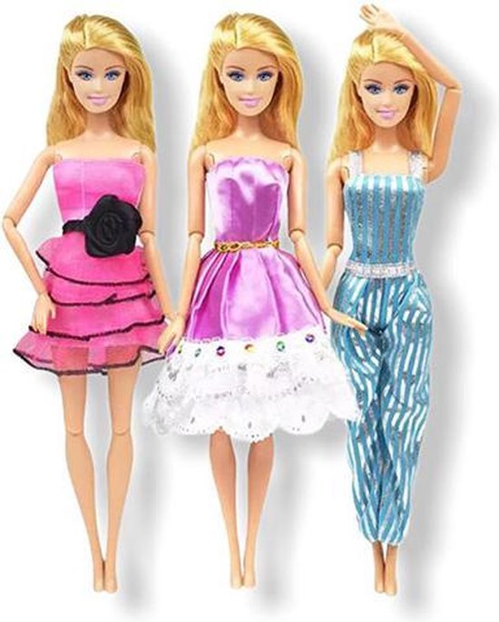 Poppenkleertjes Isa's friends - 3 Outfits voor poppen -  Geschikt voor o.a Barbie - Setje 'Iris'