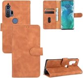 Voor Motorola Moto Edge Plus Effen Kleur Huidgevoel Magnetische Gesp Horizontale Flip Kalfsstructuur PU Lederen Case met Houder & Kaartsleuven & Portemonnee (Bruin)