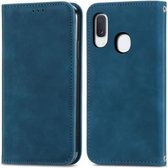 Voor Samsung Galaxy A20e Retro Skin Feel Business Magnetische Horizontale Flip Leren Case met Houder & Kaartsleuven & Portemonnee & Fotolijst (Blauw)