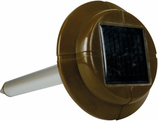 Bruine solar ongedierteverjager met een metalen staafje en een zonnepaneel bovenop.