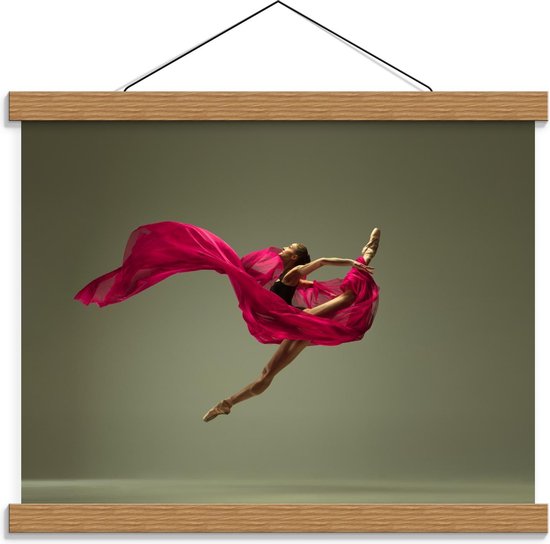Schoolplaat – Dansende Ballerina in Roze Kleed - 40x30cm Foto op Textielposter (Wanddecoratie op Schoolplaat)