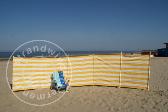 Strand Windscherm 6 meter dralon geel/wit met houten stokken | bol.com