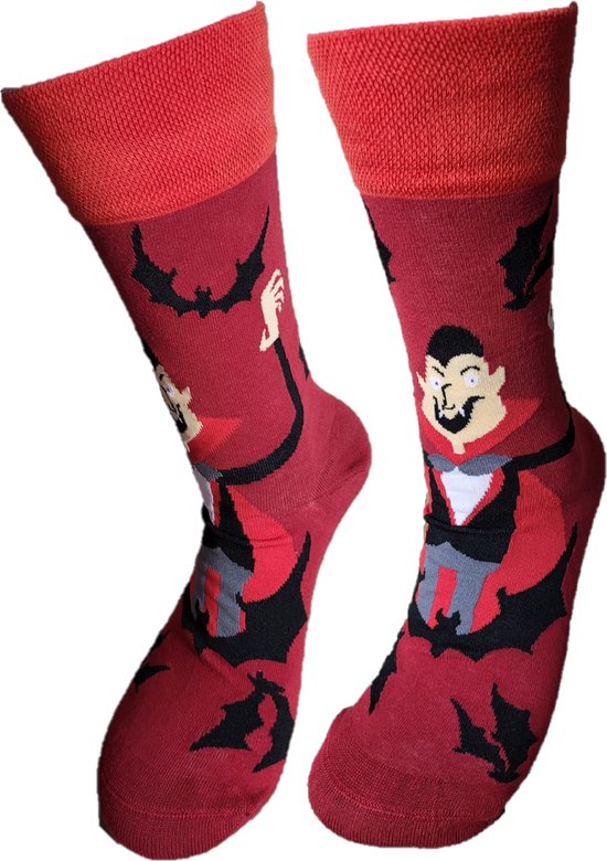 Verjaardag cadeau - Dracula - Halloween - Grappige sokken - Schildpadsokken - Leuke sokken - Vrolijke sokken - Luckyday Socks - Cadeau sokken - Socks waar je Happy van wordt - Maat 37-42
