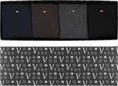 Cadeaubox Tommy Basic Box; 8 paar Tommy Hilfiger sokken zwart - blauw - bruin en grijs -  Maat: 43-46