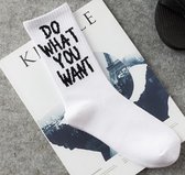 Elastische witte hoge sokken met grappige tekst. Do what you want. Maat 35 - 43