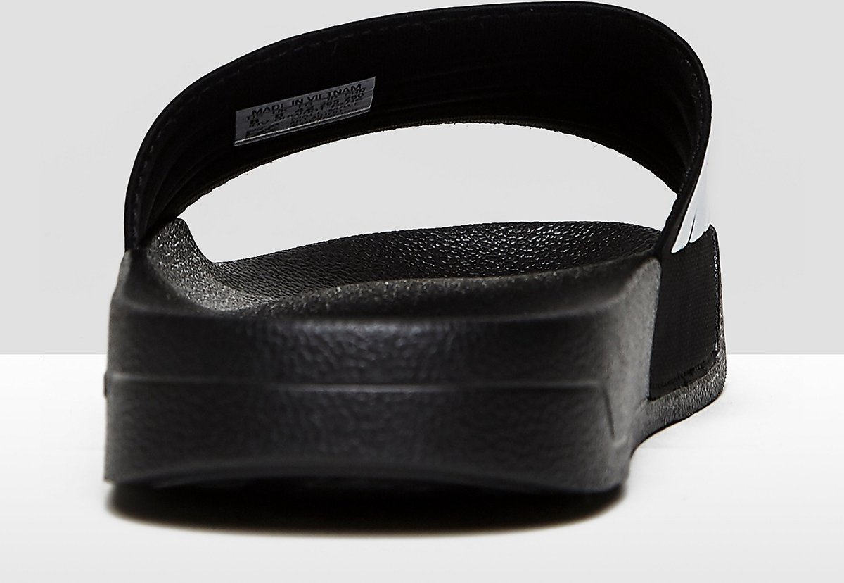 adidas - CF Adilette - Zwarte Badslipper - 37 - Zwart | bol.com