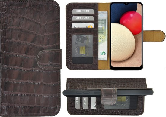Geschikt voor Samsung Galaxy A03s Hoesje - Bookcase - A03s Hoesje Book Case Portemonnee Wallet Echt Leder Croco Chocoladebruin Cover