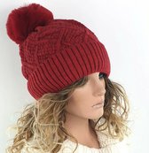 Gevoerde wollen wintermuts dames met afneembare pompon kleur rood maat L XL