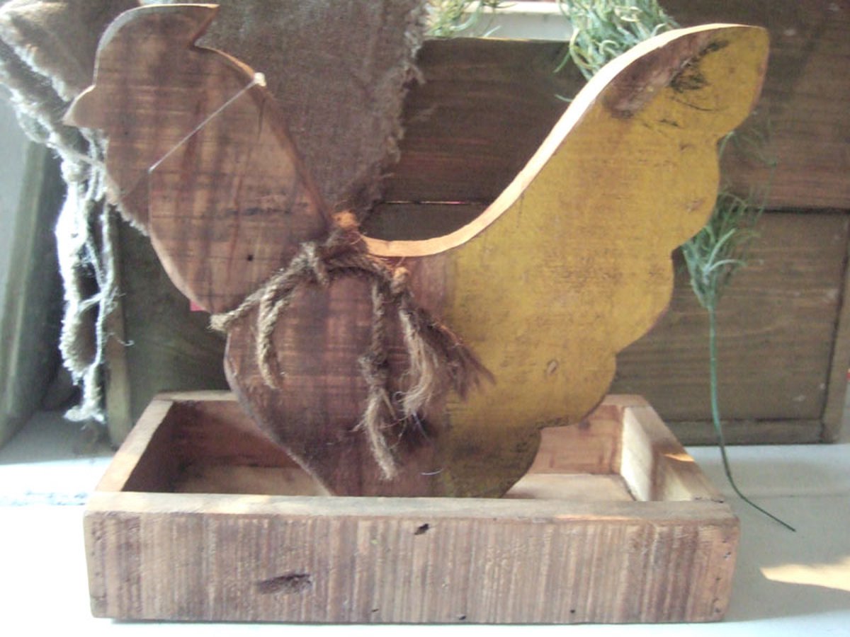 chicken tray old wood | 30x15x26 | mix colour