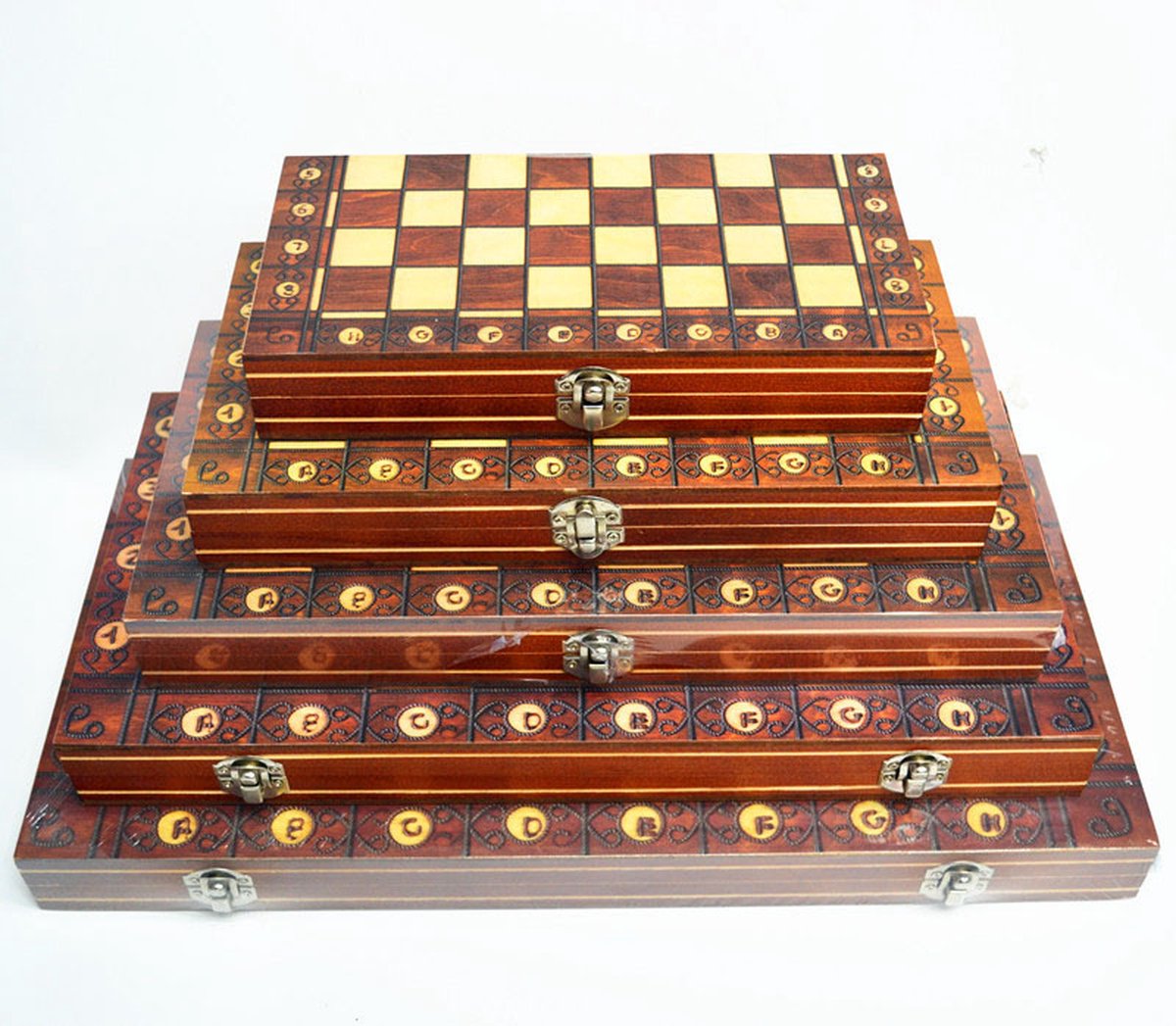 Schaakbord | Dambord | Backgammon | 39 x 39 cm | Schaakspel | Schaakset | Schaken | Dammen | Met Schaakstukken | 3-in-1 Bordspel | Magnetisch | Chess | Hout | Opklapbaar