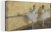 Canvas schilderij 160x80 cm - Wanddecoratie Dancers Practicing at the Barre - Schilderij van Edgar Degas - Muurdecoratie woonkamer - Slaapkamer decoratie - Kamer accessoires - Schilderijen