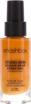 Smashbox - Studio Skin 24 Hour Wear Hydrating Foundation, 4.0 Medium Dark with Warm Peach Undertone - 30 ml