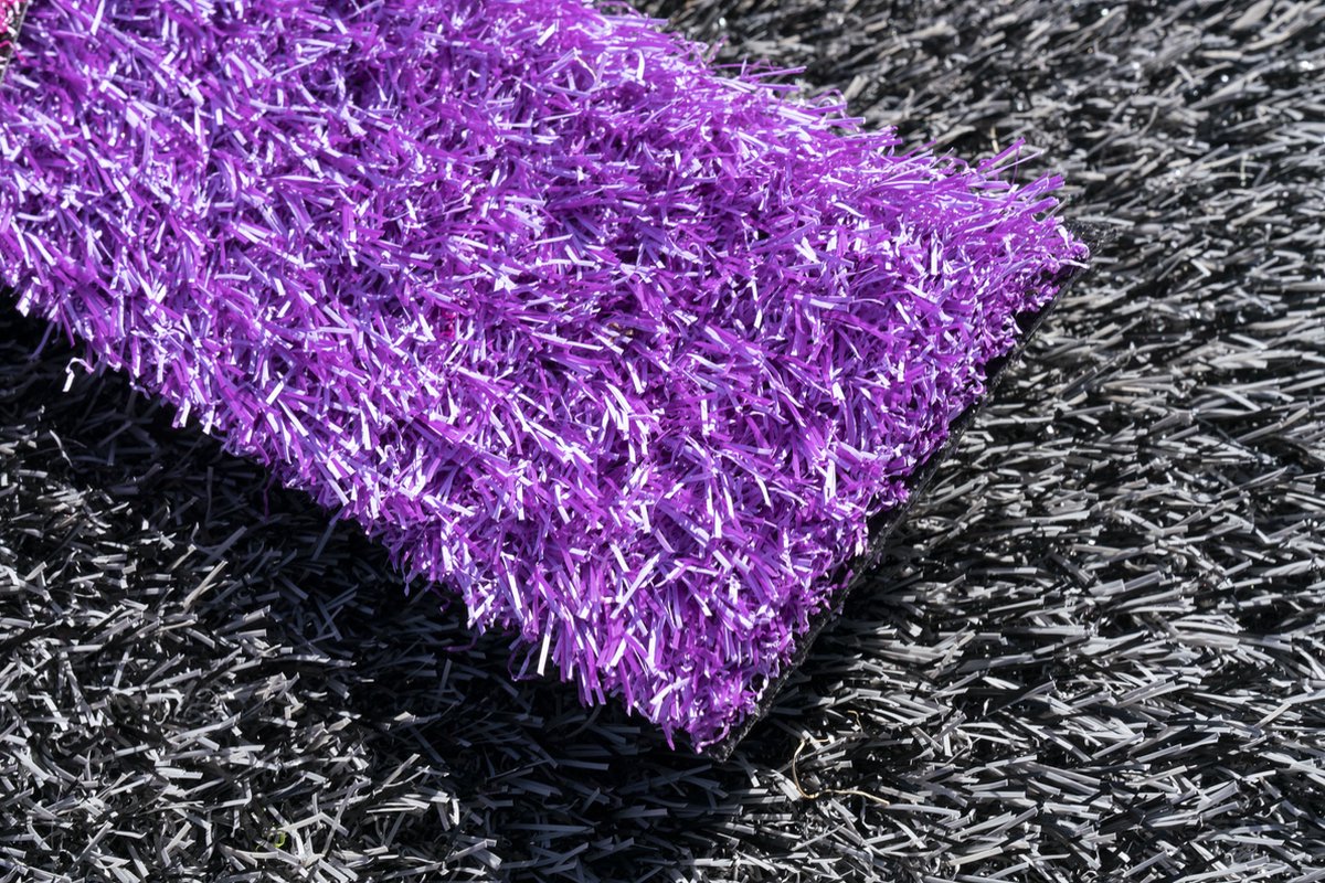 Paars Kunstgras 2 x 8 meter - 25mm ✅ Nederlandse Productie - Uitgeroepen zachtste Grastapijt ✅ Waterdoorlatend | Tuin | Kind | Dier