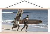 Posterhanger incl. Poster 90x45 cm - Schoolplaat - Vintage strandfoto van twee mannen met surfplanken - Textielposter - Blanke latten