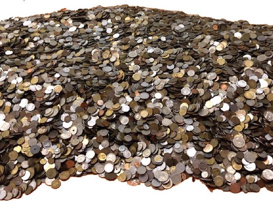 Munten WERELD (incl. Europa) - Een 1/2 kilo authentieke Wereldwijde munten (inclusief Europa) voor uw verzameling, kunstproject, souvenir of als uniek cadeau. Gevarieerde samenstelling.