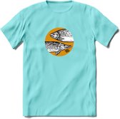 Fishing - Vissen T-Shirt | Grappig Verjaardag Vis Hobby Cadeau Shirt | Dames - Heren - Unisex | Tshirt Hengelsport Kleding Kado - Licht Blauw - L