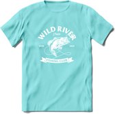 Fishing Club - Vissen T-Shirt | Grappig Verjaardag Vis Hobby Cadeau Shirt | Dames - Heren - Unisex | Tshirt Hengelsport Kleding Kado - Licht Blauw - L