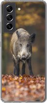 Geschikt voor Samsung Galaxy S21 FE hoesje - Wild dier - Bos - Herfst - Siliconen Telefoonhoesje