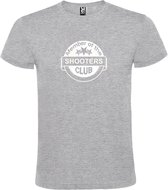 Grijs T shirt met " Member of the Shooters club "print Wit size XXXL