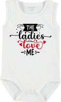 Baby Rompertje met tekst 'The ladies love me' | mouwloos l Valentijn| wit zwart | maat 50/56 | cadeau | Kraamcadeau | Kraamkado