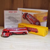 Dinky Toys 32 C Panhard Movic Esso Tankwagen Rood 1 : 55 , Tracteur Panhard Avec Semi-Remorque Citerne , Edition Atlas , Let op Met licht Verkleurd Doosje Zie Foto's