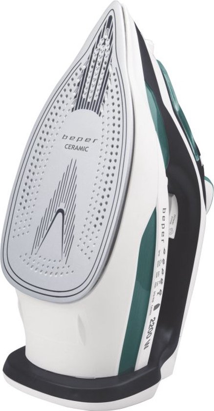 Adler AD-5030 Steam Iron, 3000 W, Ceramic Sole, Self-Cleaning, Anti-Limescale