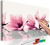 Doe-het-zelf op canvas schilderen - Magnolia (White Background).