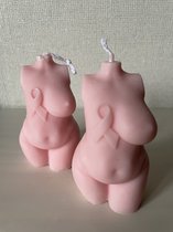 Kaarsen - decoratieve kaarsen SET van 2 - kanker - fck cancer - vrouwen lichaam - pink ribbon - torso - curvy body - 2 roze kaarsen