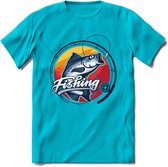 Fishing - Vissen T-Shirt | Grappig Verjaardag Vis Hobby Cadeau Shirt | Dames - Heren - Unisex | Tshirt Hengelsport Kleding Kado - Blauw - XL