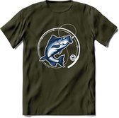 Fishing - Vissen T-Shirt | Grappig Verjaardag Vis Hobby Cadeau Shirt | Dames - Heren - Unisex | Tshirt Hengelsport Kleding Kado - Leger Groen - L