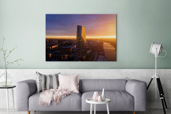 Tableau sur toile Vue aérienne du coucher de soleil à la Banque centrale européenne à Francfort, Allemagne - 120x80 cm - Décoration murale