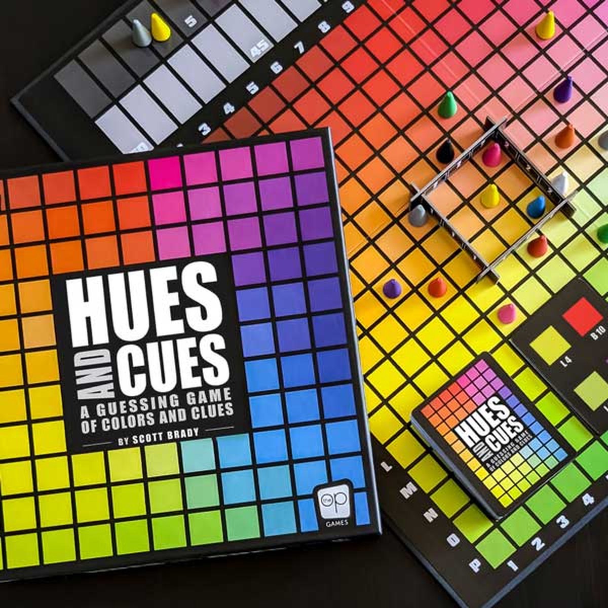USAopoly - Hues and Cues Bordspel - Familiespel - Party Spel - Vanaf 8 Jaar - Voor 3 tot 10 Spelers - Engelstalige Spelregels — afbeelding 4