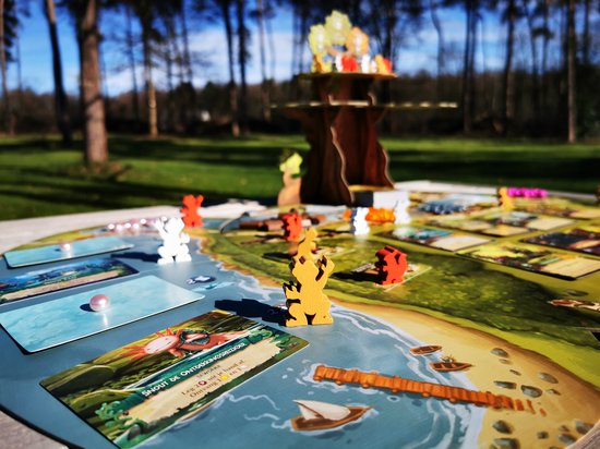 White Goblin Games - Everdell: Pearlbrook - familiespel - 1 tot 4 spelers - 60 minuten - Vanaf 10 jaar