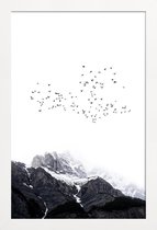 JUNIQE - Poster met houten lijst The Mountains -13x18 /Kleurrijk